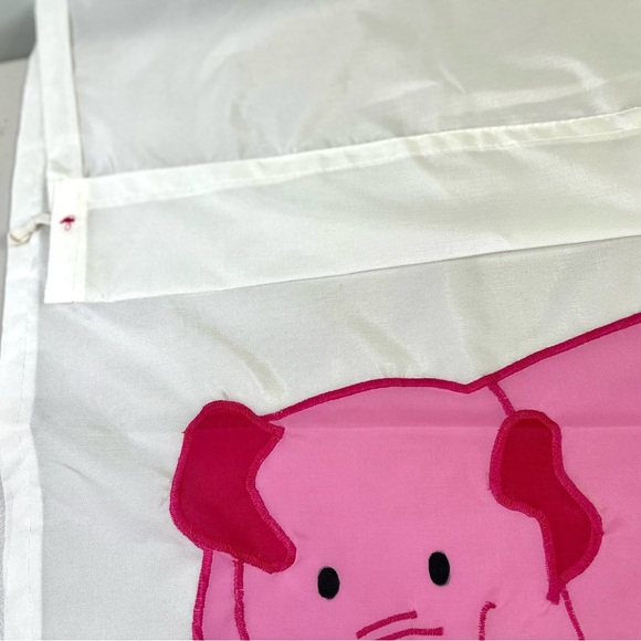 Pink Pig Design flag, polyester, 33 inches x 45 inched, hand crafted. - Picture 6 of 8